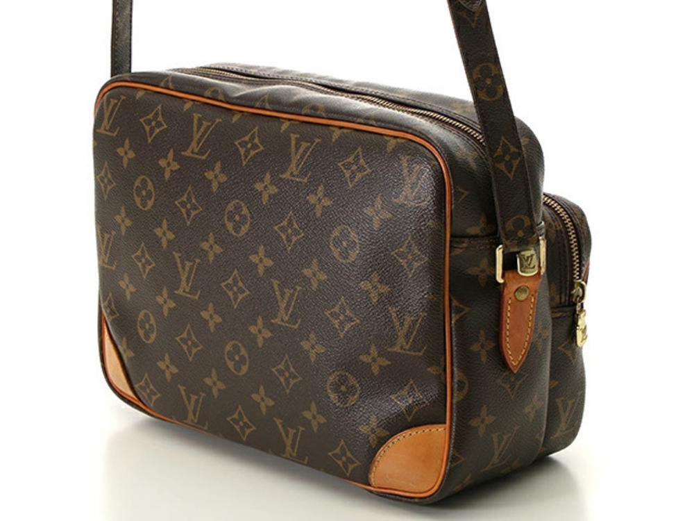 LOUIS VUITTON Nile Shoulder Bag Monogram
